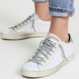 P448 Glitter Blue Low Top Sneakers Sz 7